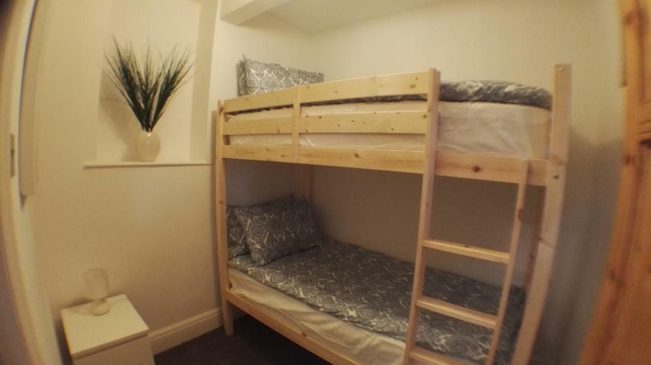 Large Garden Flat Near Marine Lake Weston-super-Mare Bagian luar foto