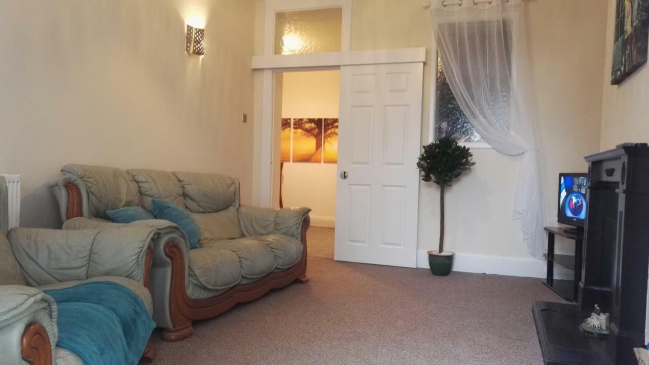 Large Garden Flat Near Marine Lake Weston-super-Mare Bagian luar foto